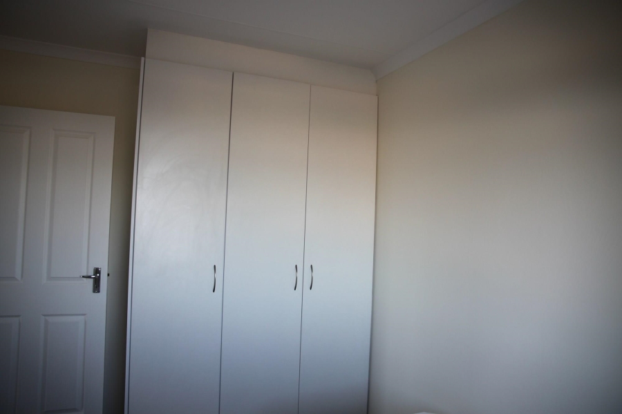 2 Bedroom Property for Sale in Kidds Beach Eastern Cape